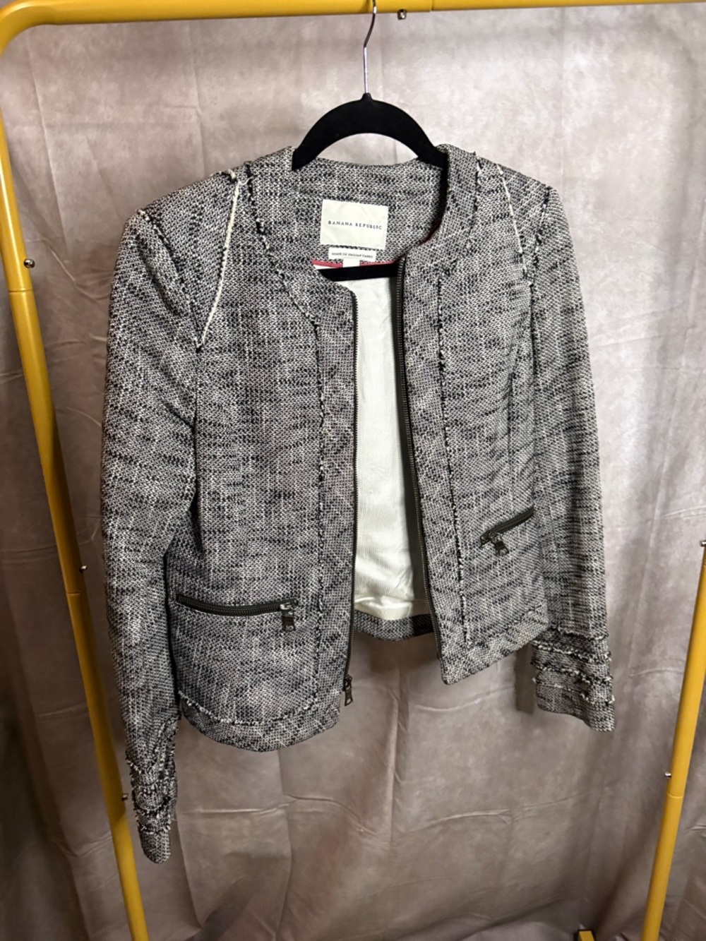 Banana Republic Tweed Zip Jacket – Italian Fabric – Size 6